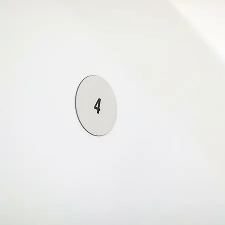 Andri 4 Apartment *